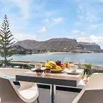 Home2book Gorgeous Oceanfront Mogan, Views Apartman